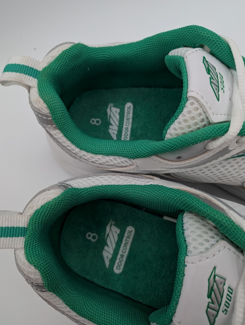 Avia 5000 Performance White and Green Mesh Lace-Up Athletic Sneakers - Picture 6 of 10